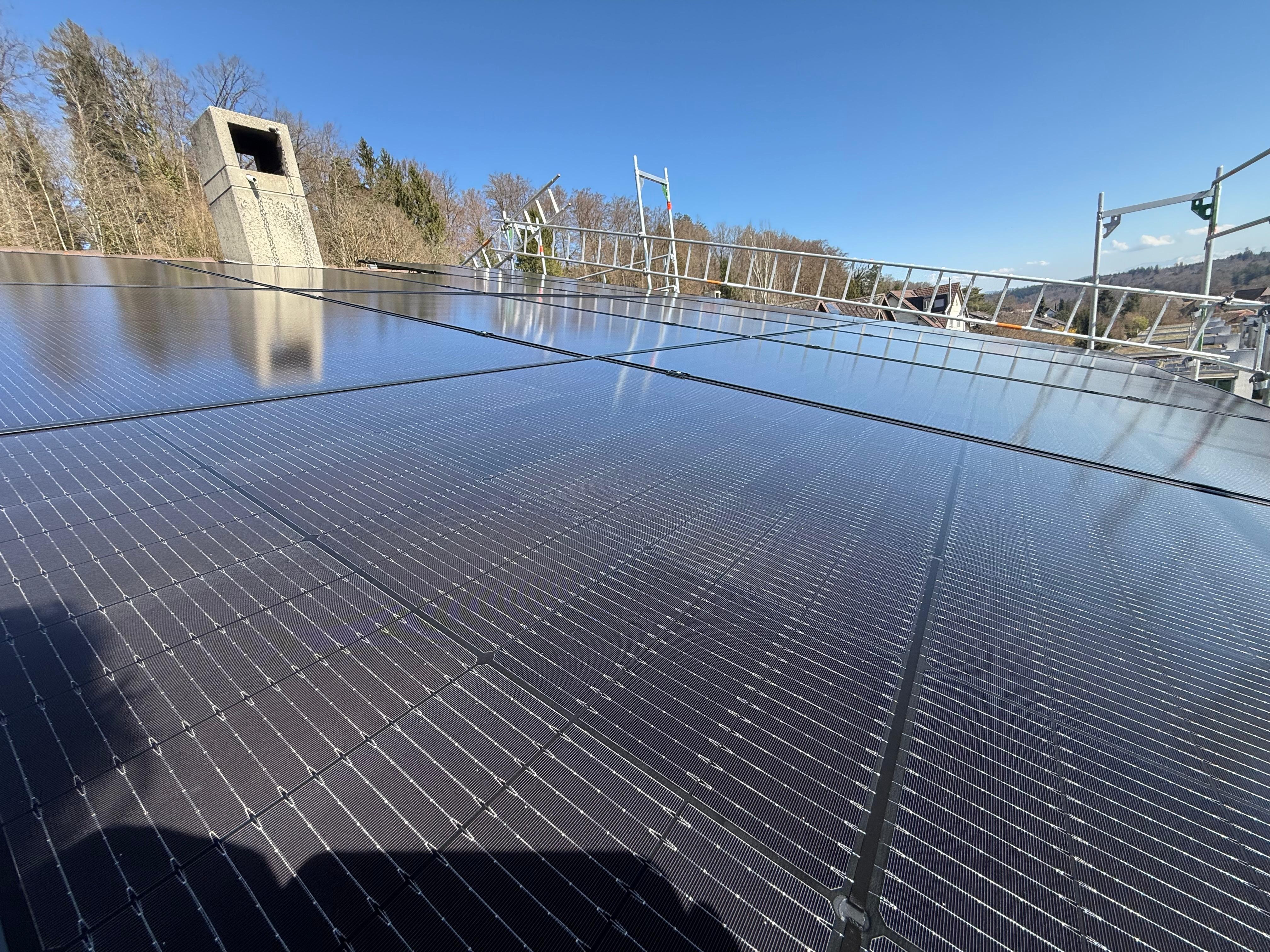 Aufdach PV, Bild 3.jpg Aufdach PV, Bild 3